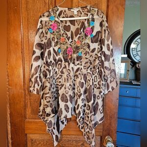 Boston Proper Cheetah Embellished Tunic Shirt S – Trend Animal Print Chic